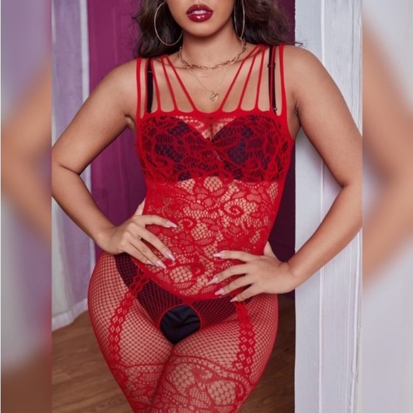 PLUS LINGERIE 2 PCS BUNDLE DEAL - Picture 3 of 9